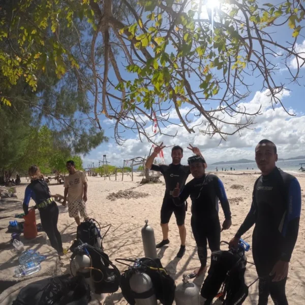 Adrenaline Tour: Gilis Coral Reef Restoration