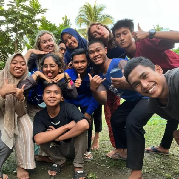 English Teaching Bright Course Lantan Foundation Lombok