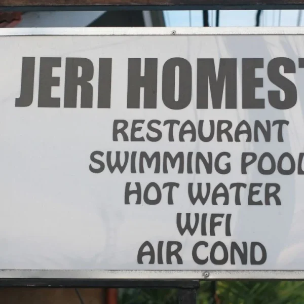 Jeri Homestay Kuta Central Lombok