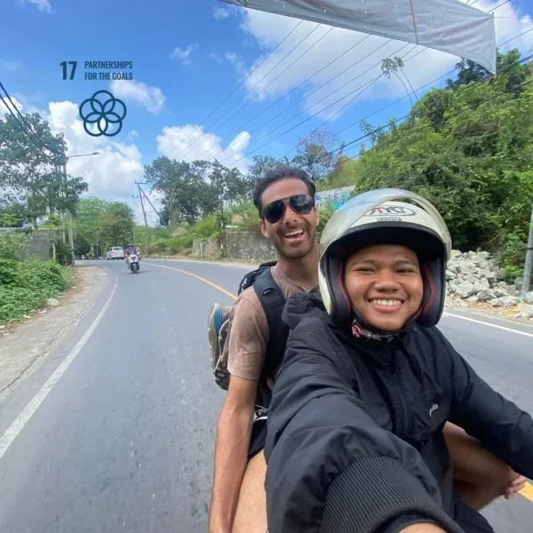 Backpacking in Lombok: Travel Buddy with an Indonesian