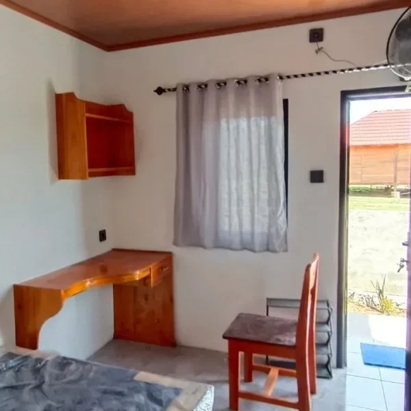 Bagek Kembar Mini Cabin West Lombok (3x6m)