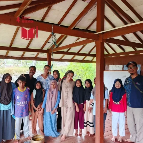 Teaching English in Kertasari: A Community-Based Experience